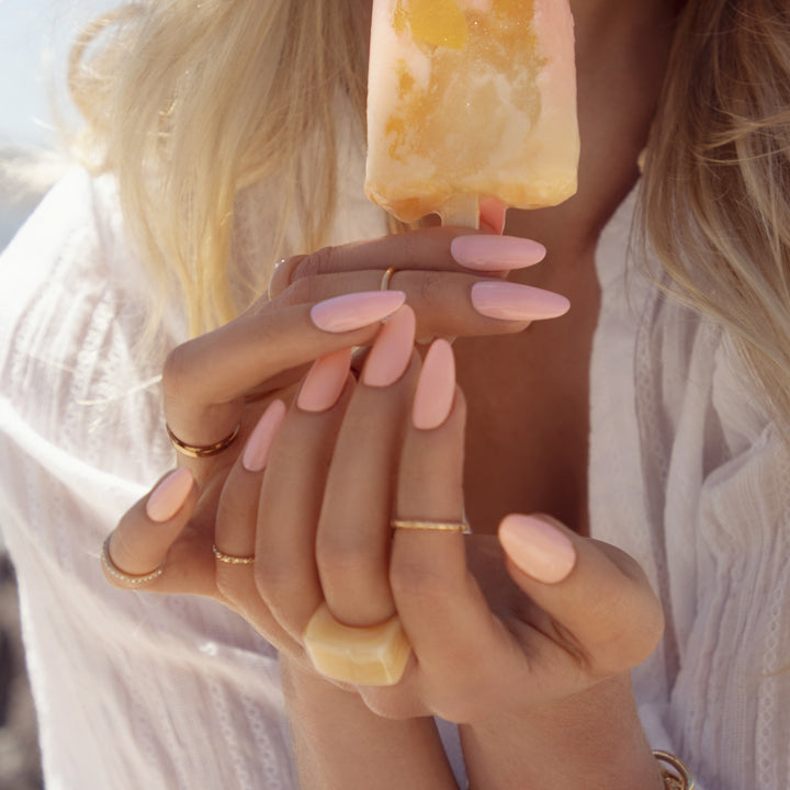 NO.302 PEACH SORBET NAIL POLISH 14ML - GEMINI