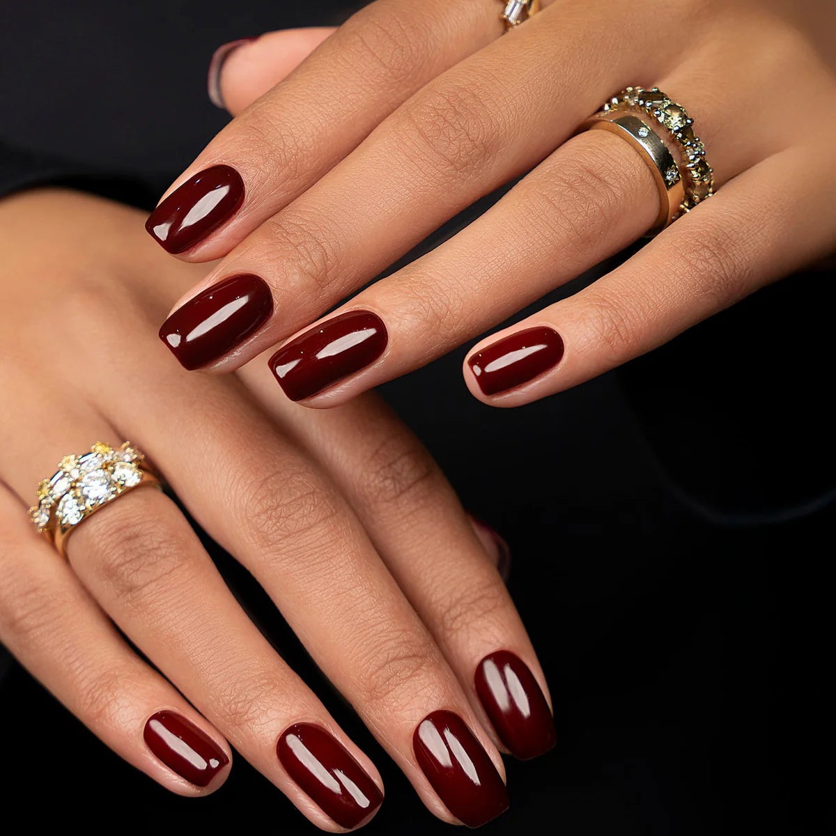 NO.334 Garnet Noir NAIL POLISH 14ML - GEMINI