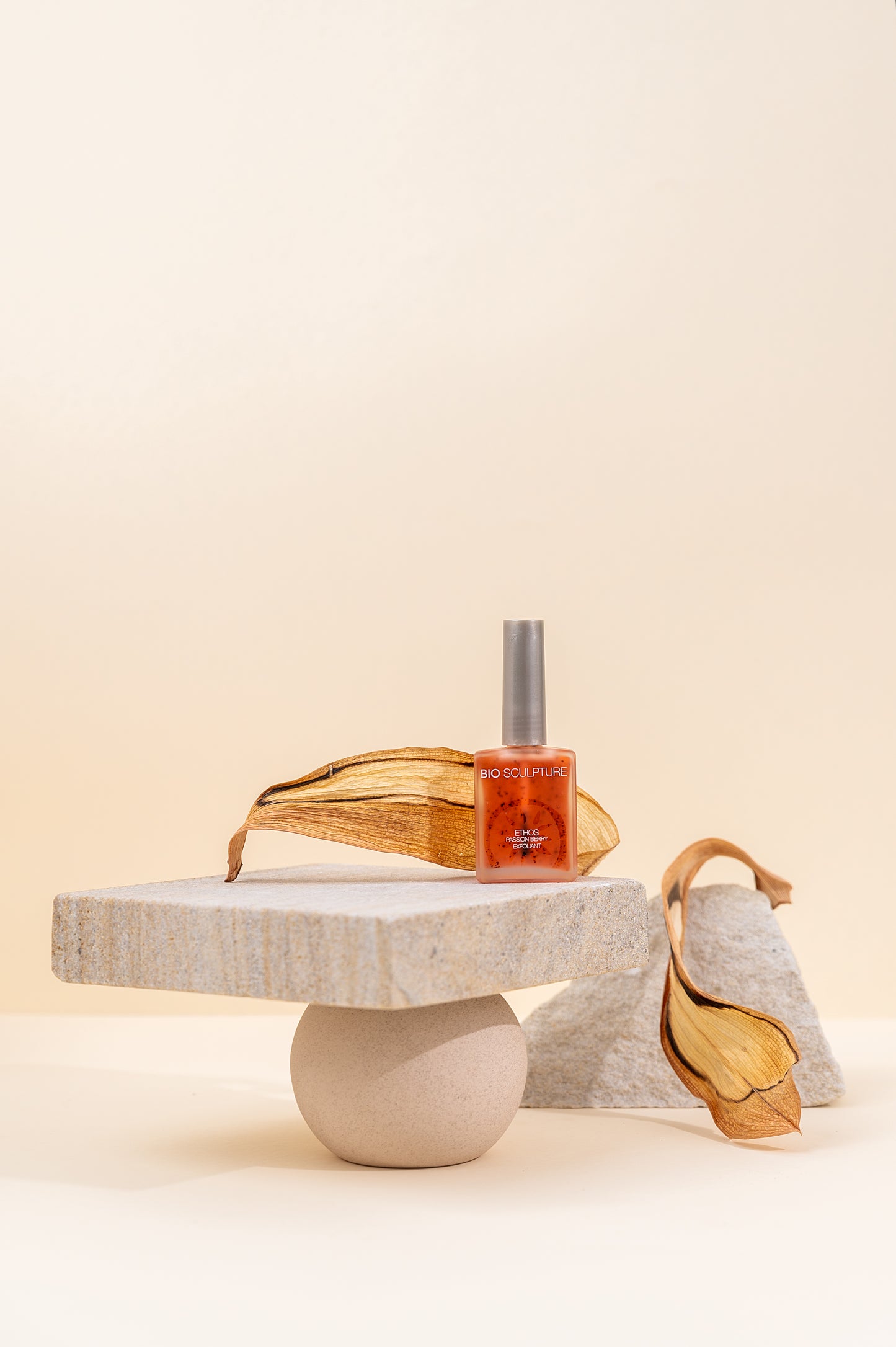 ETHOS Passion Berry Exfoliant 14ml | Απολεπιστικό για Νύχια & Πετσάκια