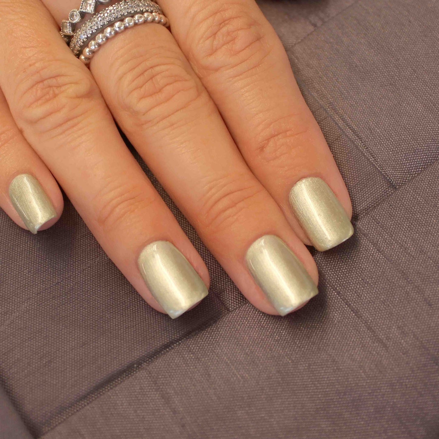 NO.251 - ANGELIC STATUE NAIL POLISH