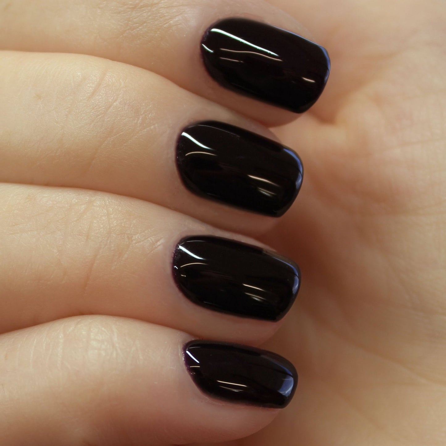 NO.255 - KNIGHT'S ARMOUR NAIL POLISH