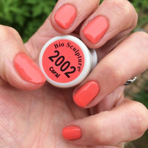 NO.2002 CORAL NAIL POLISH - CYPRUS NAIL SHOP